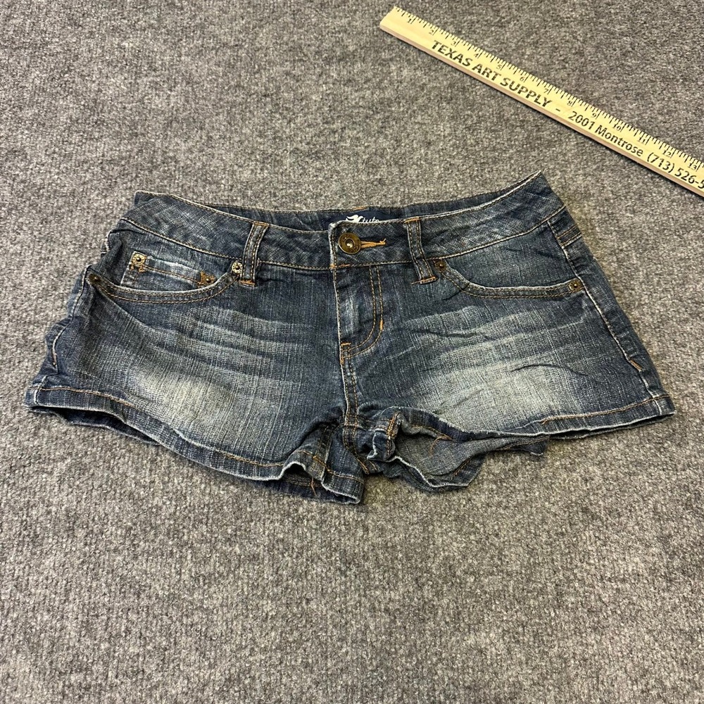 Lytes Shorts Womens Size 3 Dark Wash Low Rise Stretch Mini Denim Jean Casual